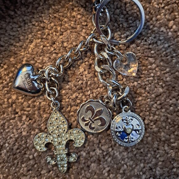 Kathy Van Zeeland Shoulder Bag W/Riveting Details&Fleur-de-lis Purse Charm Keych - Picture 12 of 12